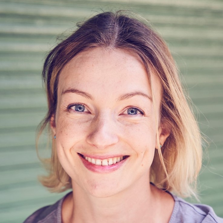 Headshot_Franziska_2